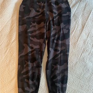 Women’s size large joggers